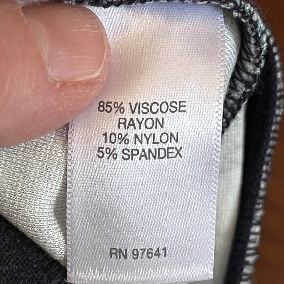 J. Jill Floral Ponte Pencil Skirt Navy Blue Floral Multicolor Midi Stretch Sz L - Picture 4 of 6